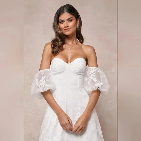 Lulu's Romantic Dedication White Floral Off-the-Shoulder Gown Wedding Party - Picture 5 of 12